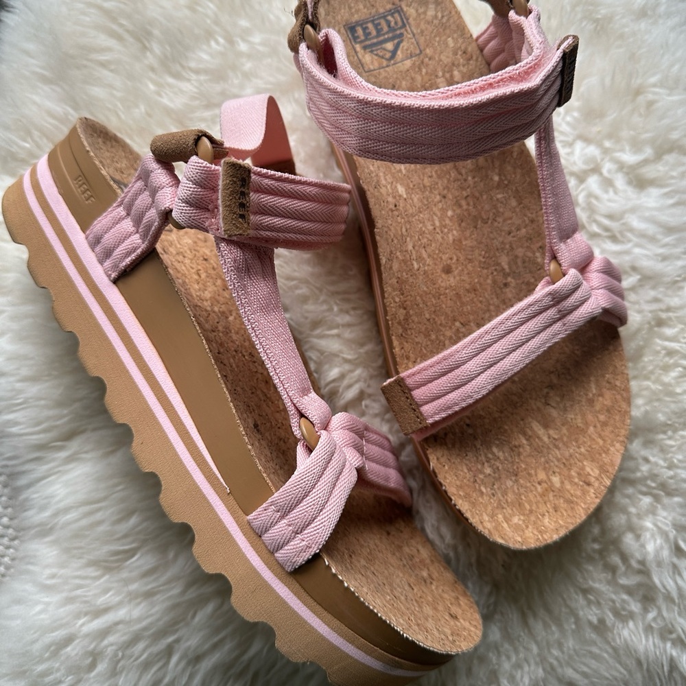 Reef Cushion Rem Hi
